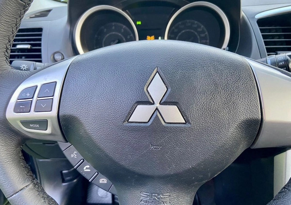 Mitsubishi Lancer cena 27800 przebieg: 155000, rok produkcji 2018 z Proszowice małe 232